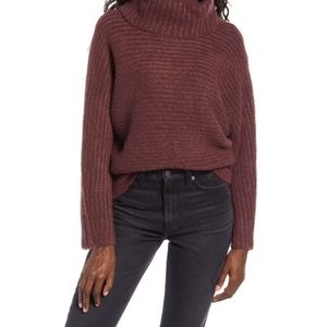 Leith Alpaca Blend Dolman Sleeve Turtleneck Sweater in Burgundy